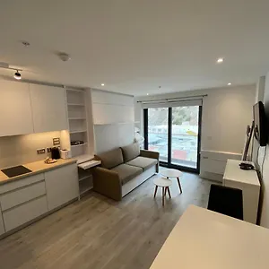  Apartment Modern At The Hub