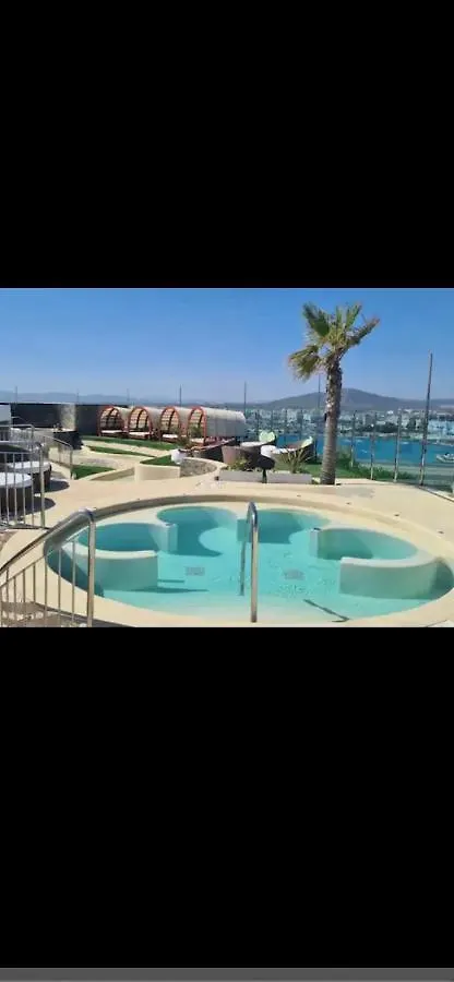 Rooftop Pool Apt With Spectacular Views And Central Location Gibraltar