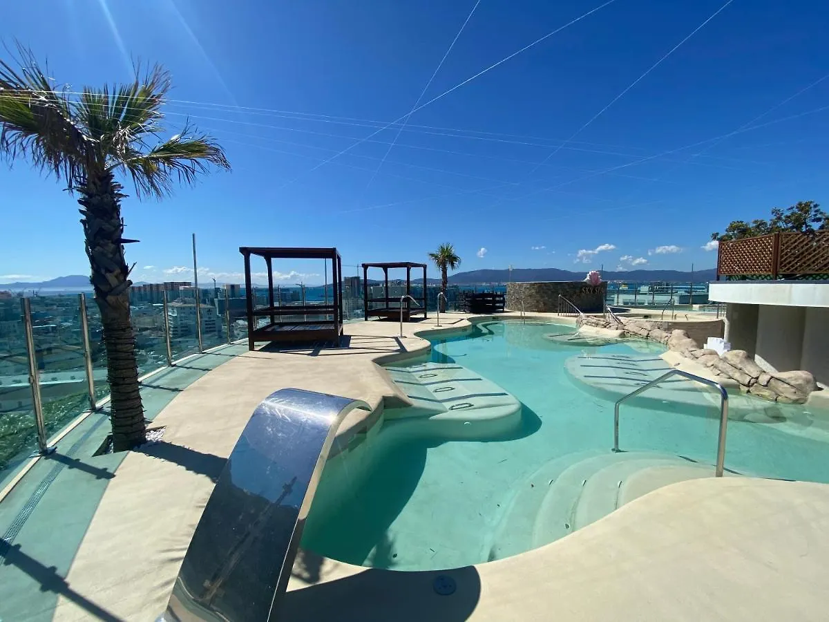Rooftop Pool Apt With Spectacular Views And Central Location Gibraltar